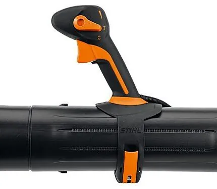 Lehepuhur STIHL BR 700