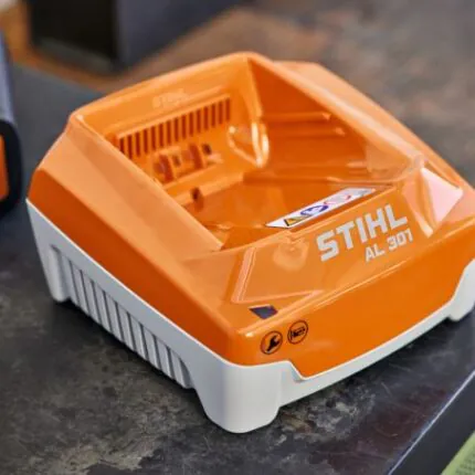 AKULAADIJA STIHL AL 301 PRO/COMPACT