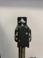 Keeratav kinnitus soojuskiirgurile