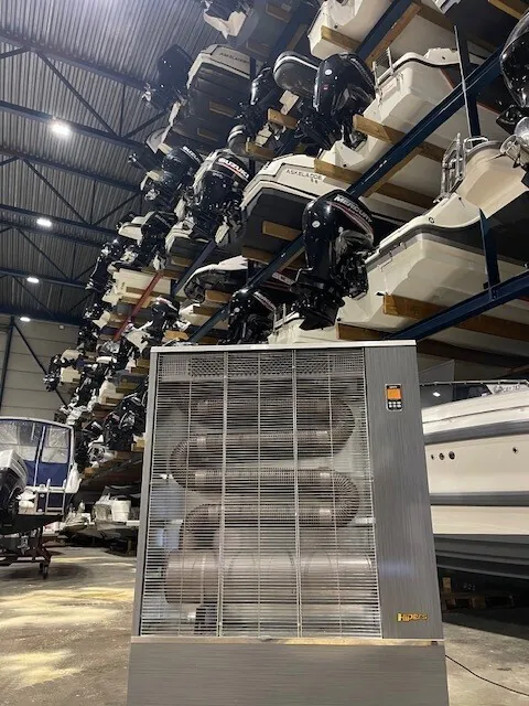 Soojuskiirgur ahi Veltron VHOE-500F (ventilaatoriga) 58kW WIFI